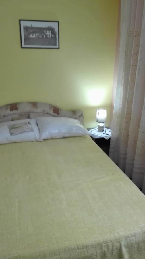 Guesthouse Bato เวียร์ปาซาร์ ภายนอก รูปภาพ